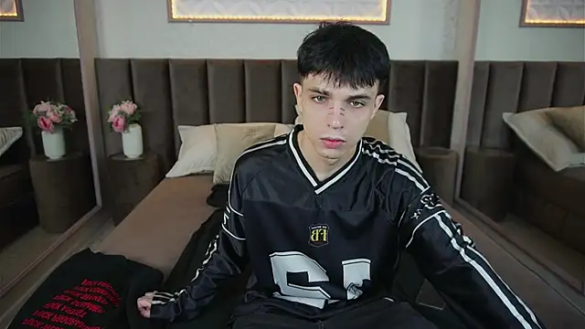 ClarkBev online show from 13, 3, 2026