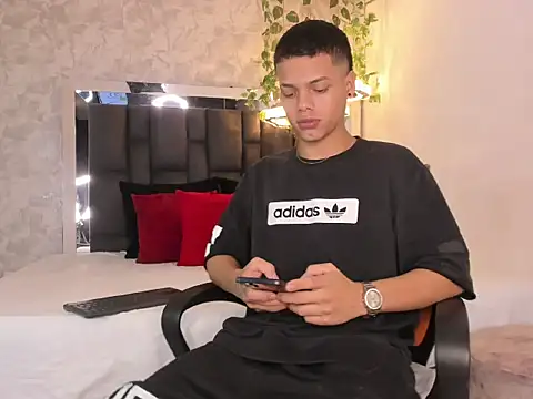 PATRIICKMILLER online show from 4, 3, 2026