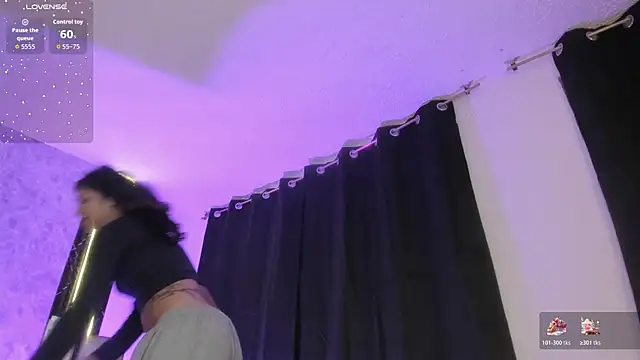 MilyFerrer online show from 13, 4, 2026