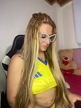 Snapshot of Alma_Andrade chatting on 18, 7, 2026 Alma Andrade online show from 18, 7, 2026
