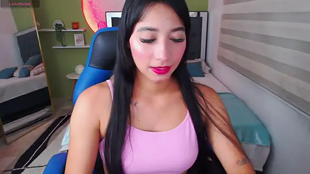 ivvoncute online show from 13, 5, 2026