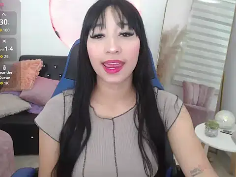 ivvoncute online show from 9, 4, 2026