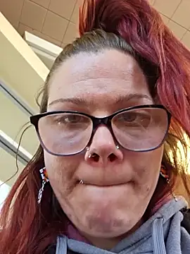 Sexymilf6992 online show from 14, 5, 2026
