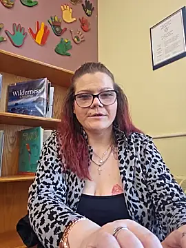 Snapshot of Sexymilf6992 chatting on 16, 5, 2026 Sexymilf6992 online show from 16, 5, 2026