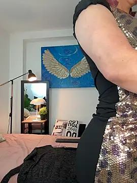 Viictoria-Jones online show from 25, 3, 2026