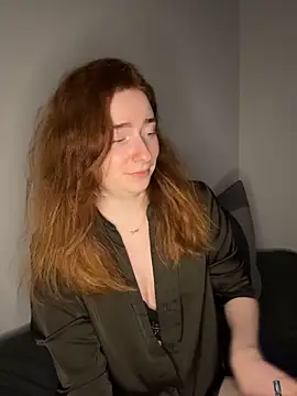 HoneyBunny18 online show from 10, 4, 2026