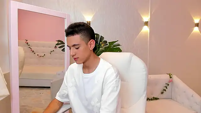 dominicjonnes online show from 25, 2, 2026