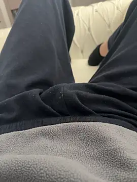 frenk33 online show from 27, 2, 2026