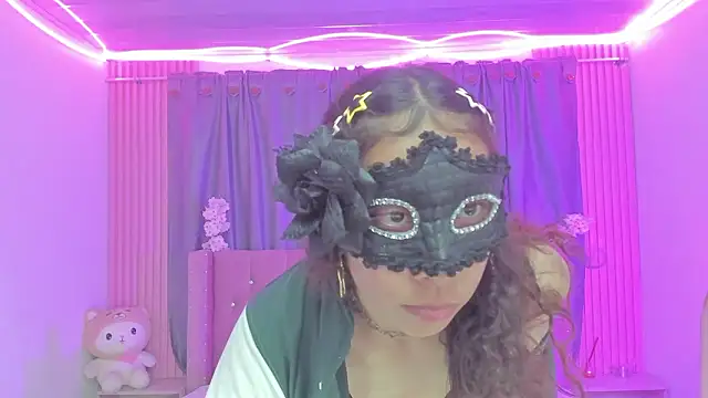 Kiara lovely online show from 3, 3, 2026