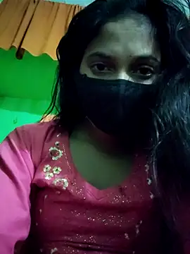 Cute aroshi online show from 4, 3, 2026