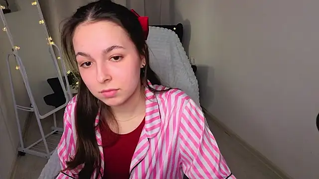 BellaThery online show from 20, 2, 2026