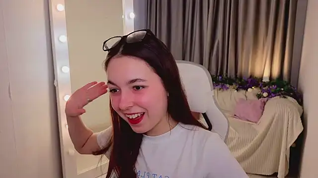 BellaThery online show from 21, 3, 2026