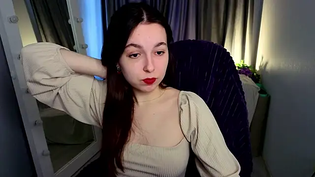 BellaThery online show from 11, 4, 2026