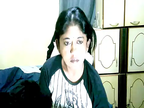 Snapshot of IndianPleasures21 chatting on 6, 6, 2026 IndianPleasures21 online show from 6, 6, 2026