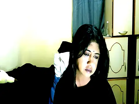 Snapshot of IndianPleasures21 chatting on 3, 5, 2026 IndianPleasures21 online show from 3, 5, 2026