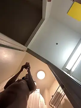 krissycream7 online show from 26, 4, 2026