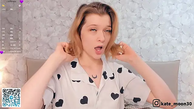 CleopatraHabibi online show from 9, 3, 2026