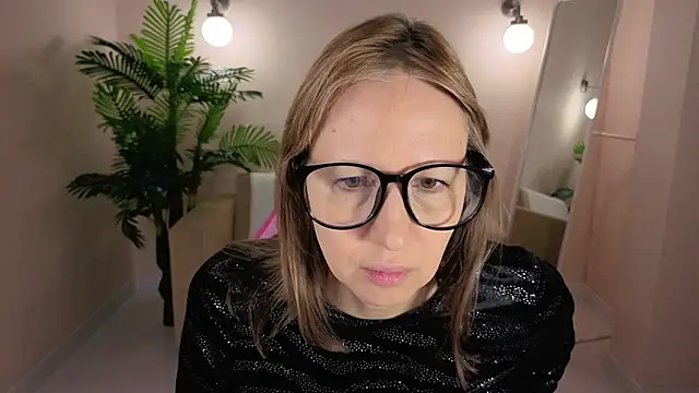 Elizabeth Andersonn online show from 21, 4, 2026