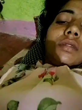 wifedesi7050 online show from 24, 3, 2026