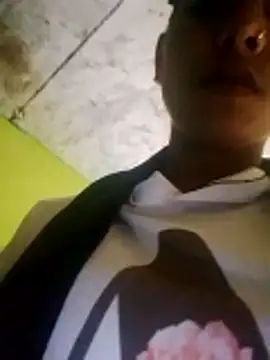 wifedesi7050 online show from 11, 4, 2026