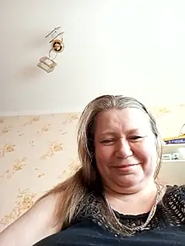 KiraStanton online show from 11, 3, 2026