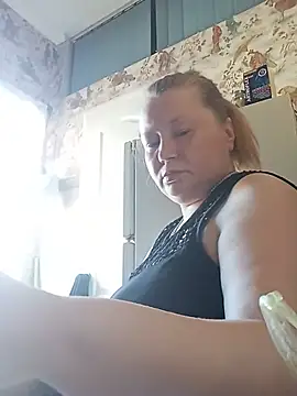 KiraStanton online show from 24, 5, 2026