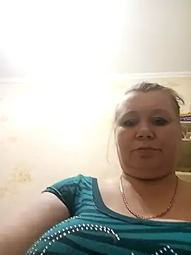 KiraStanton online show from 22, 2, 2026