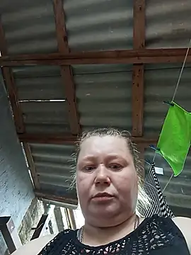 KiraStanton online show from 27, 5, 2026