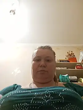 KiraStanton online show from 1, 6, 2026