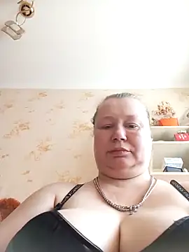 Snapshot of KiraStanton chatting on 15, 6, 2026 KiraStanton online show from 15, 6, 2026