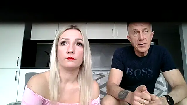 amy loves to be teased online show from 30, 3, 2026