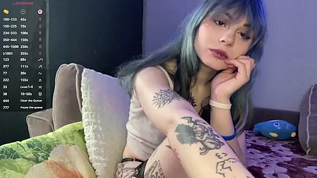 Emmibrilson online show from 14, 4, 2026