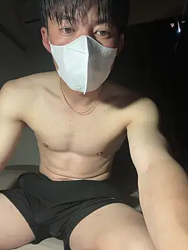 boy japan12 online show from 20, 4, 2026