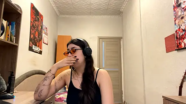 AshlynWabasha online show from 18, 3, 2026