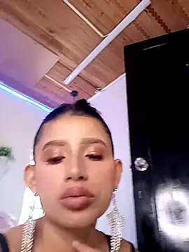 milk chloe  online show from 25, 3, 2026