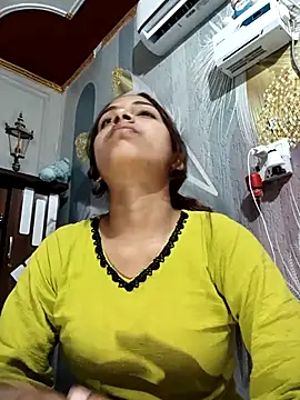 its anuuu online show from 5, 3, 2026