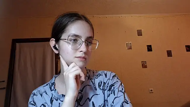Snapshot of Katelemon chatting on 24, 6, 2026 Katelemon online show from 24, 6, 2026