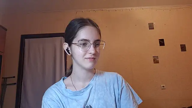 Snapshot of Katelemon chatting on 10, 7, 2026 Katelemon online show from 10, 7, 2026