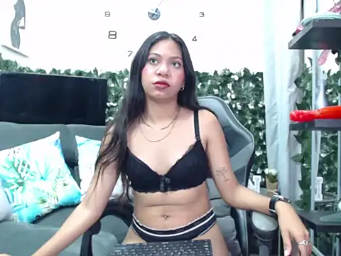 sarahornyy online show from 25, 3, 2026