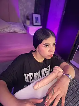 Ambarina  online show from 21, 4, 2026