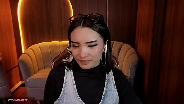 Snapshot of Daphne_nicole_b chatting on 31, 5, 2026 Daphne nicole b online show from 31, 5, 2026
