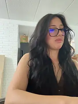 susi chimm online show from 17, 4, 2026