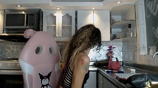 CrisOzzz online show from 28, 2, 2026