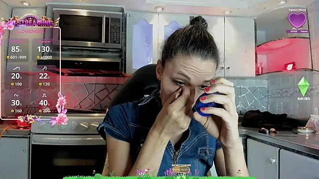 Snapshot of CrisOzzz chatting on 20, 6, 2026 CrisOzzz online show from 20, 6, 2026