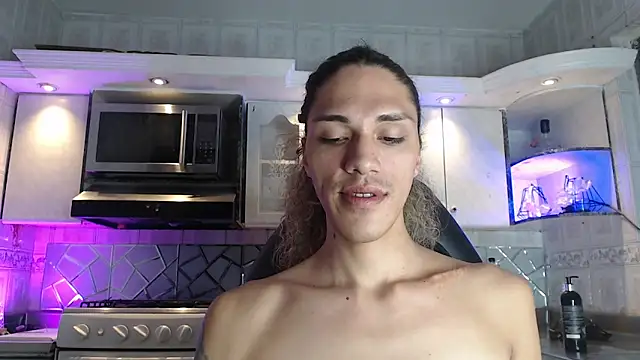 CrisOzzz online show from 12, 4, 2026