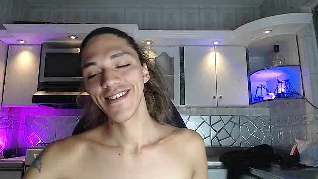 CrisOzzz online show from 9, 4, 2026