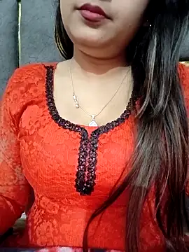 Shanaya-Hotty online show from 10, 4, 2026