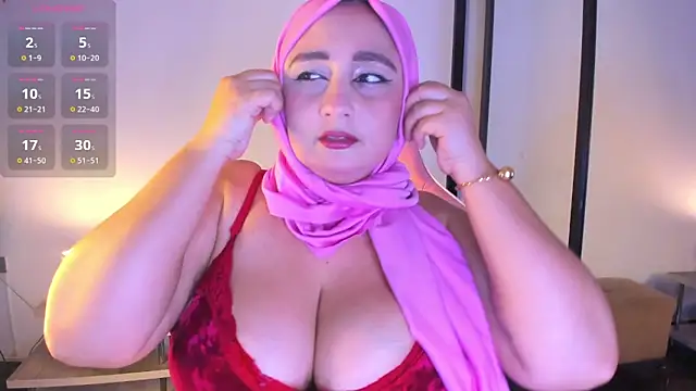 HijabiMilff online show from 19, 5, 2026