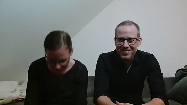 Lost in lace online show from 13, 3, 2026