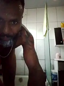 maurofoz26 online show from 6, 3, 2026